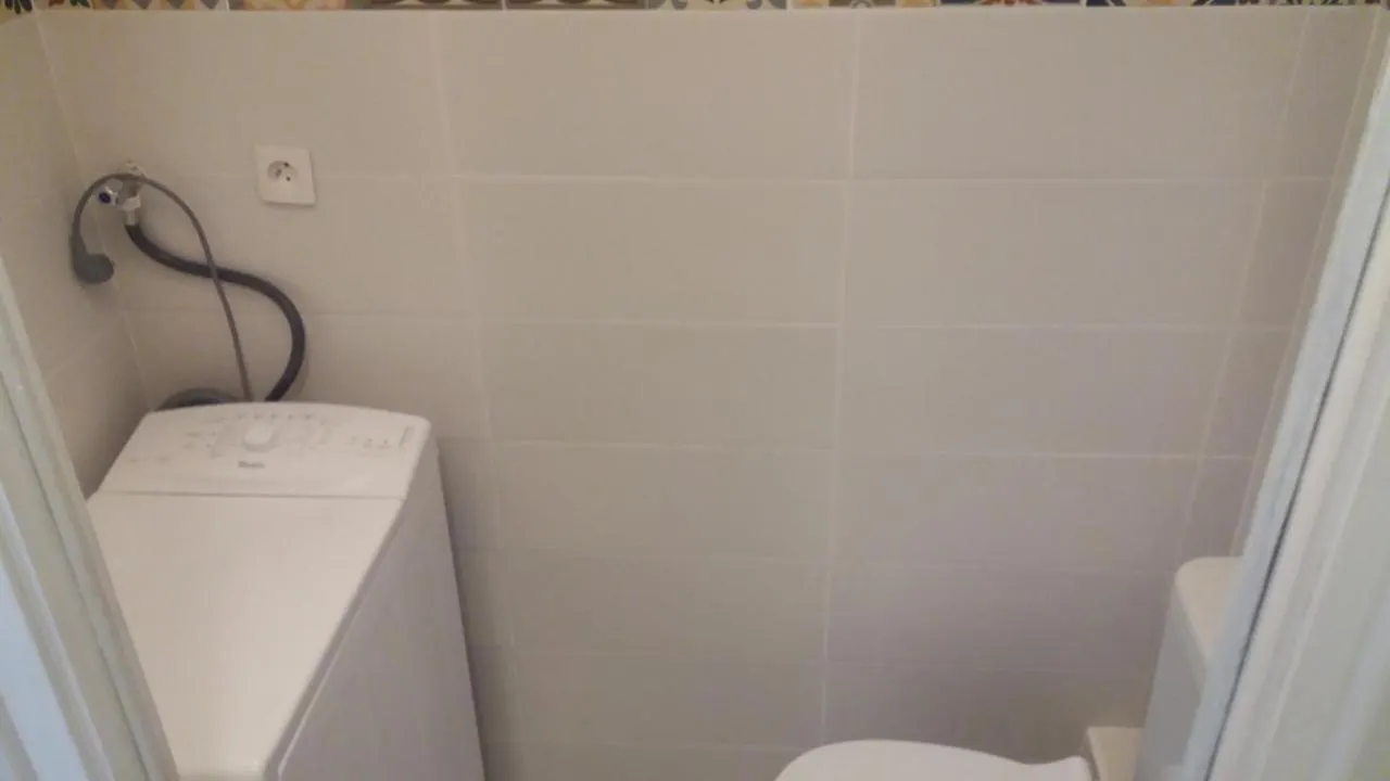 STUDIO 3mn A PIED DE LA PLAGE AVEC TERRASSE Antibes Apartman